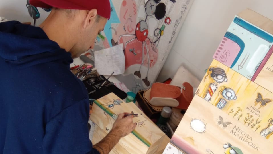 Transformando el vino en arte: Conocé a "Los Mirones"